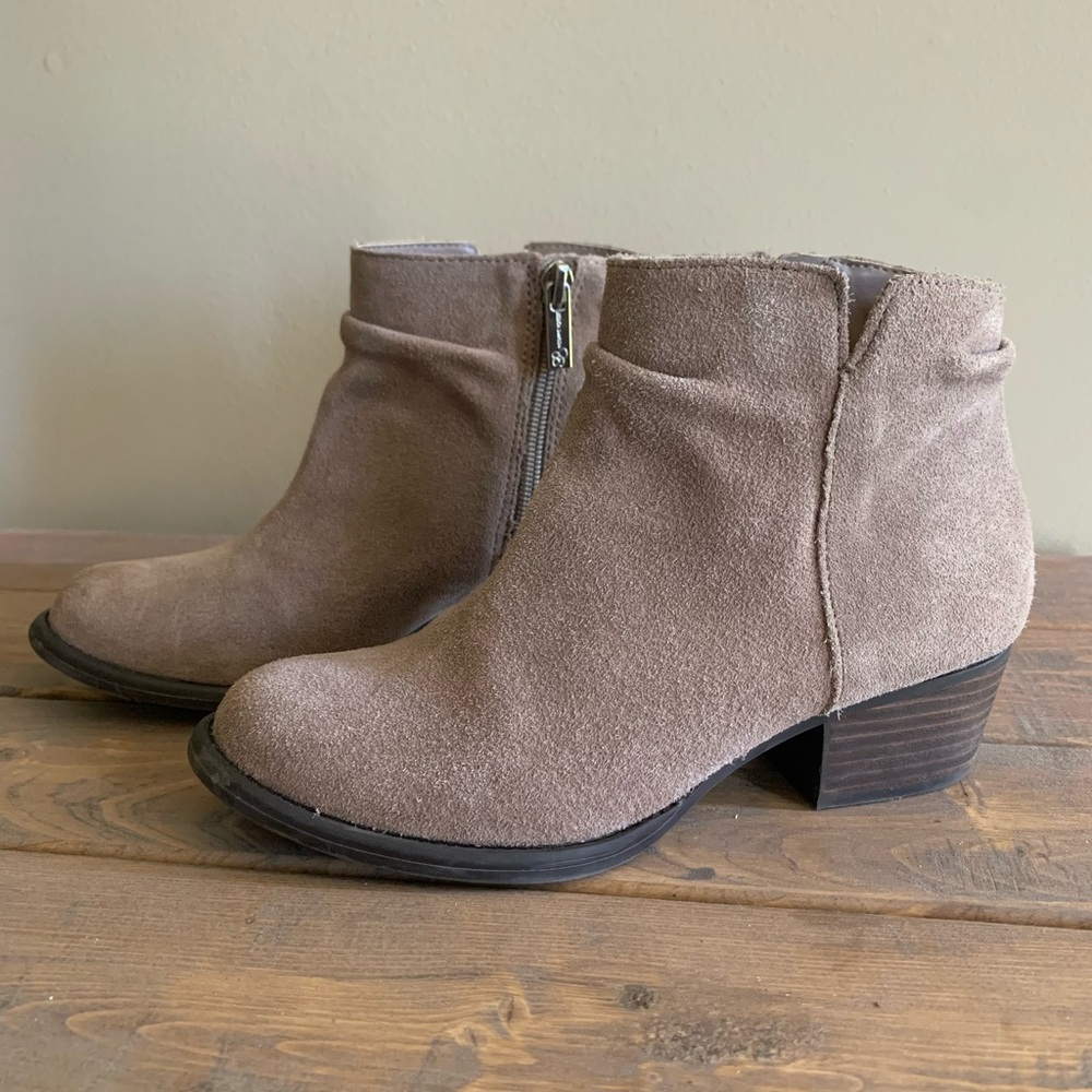 Jessica Simpson ankle boots